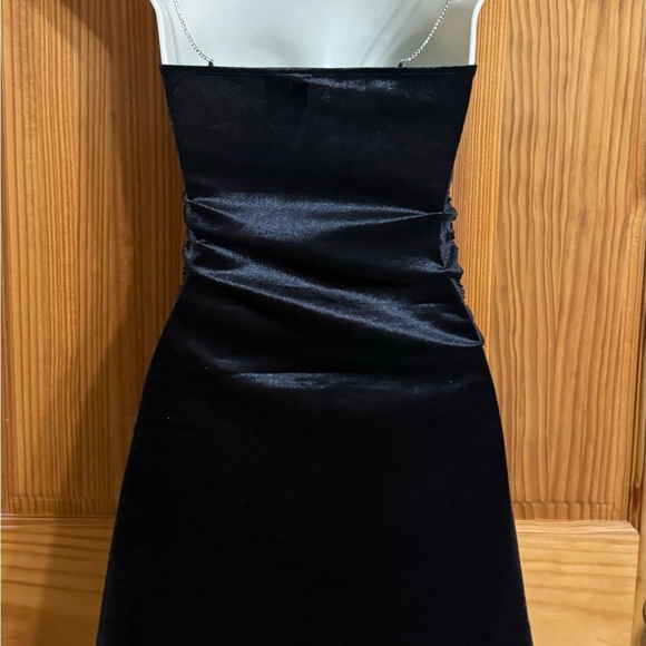 Vintage Y2K Black Velvet Mini Dress – Rhinestone Straps DIVIDED Size XS H&M hoco - Picture 2 of 3